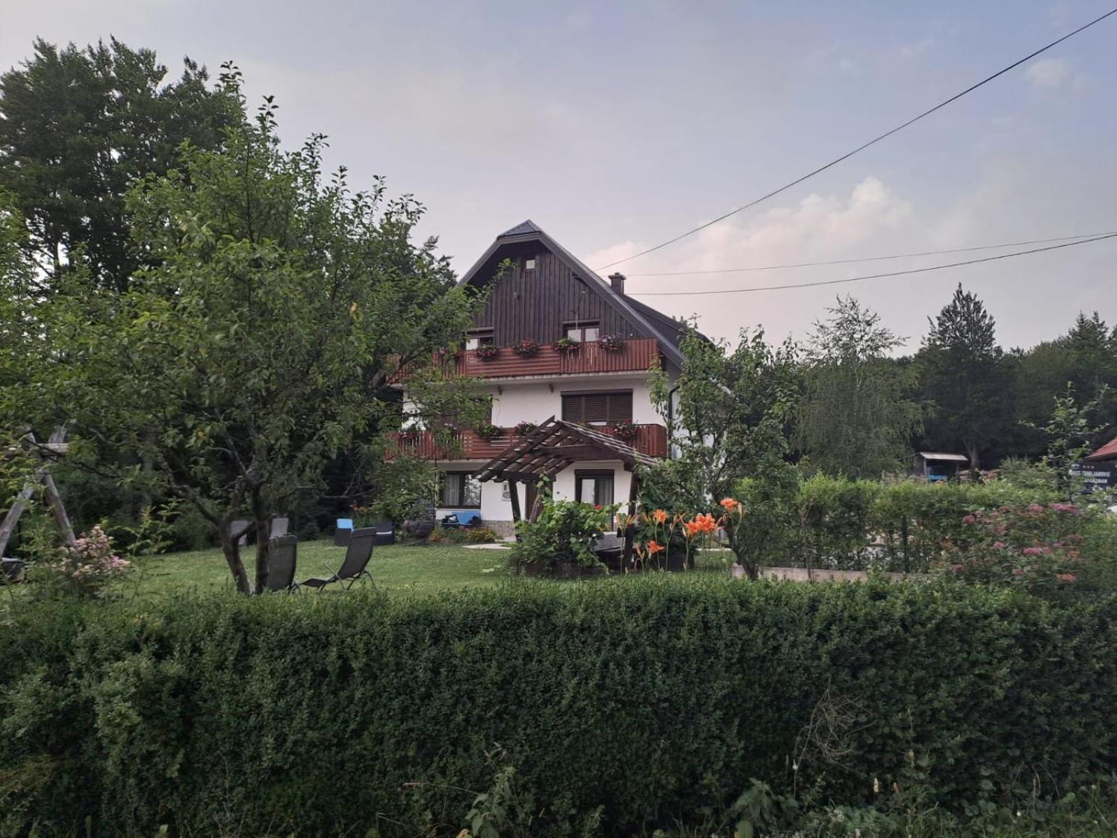 Tomljanovic Hotel Plitvicka Jezera Ngoại thất bức ảnh