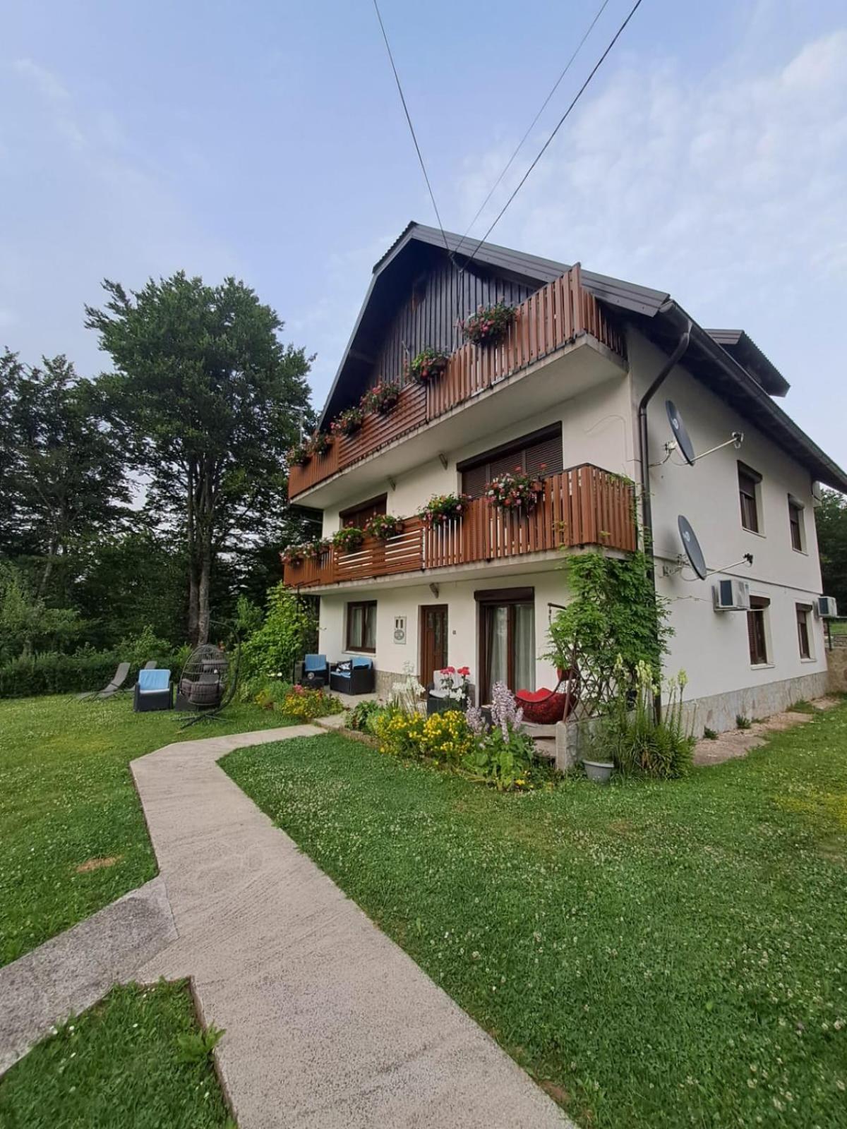 Tomljanovic Hotel Plitvicka Jezera Ngoại thất bức ảnh